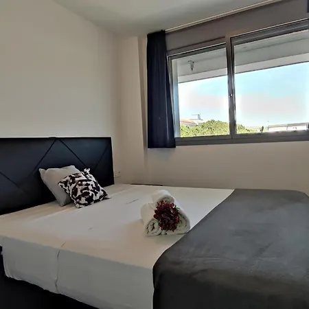 De Lujo En Primera Linea Con Piscina En - Es-209-70 Apartment *